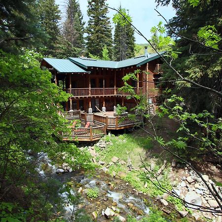 Log Cabin On The Stream Sundance Kültér fotó